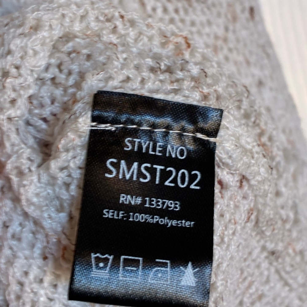 POL Cream Knit Scoop Neck Sweater - Picture 4 of 7